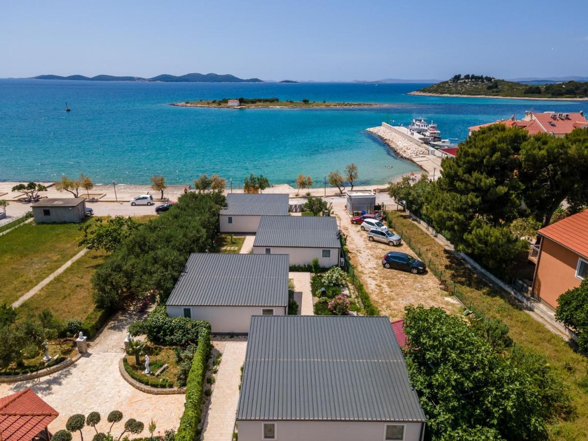 Rasin Mobile Homes Pakoštane Екстериор снимка