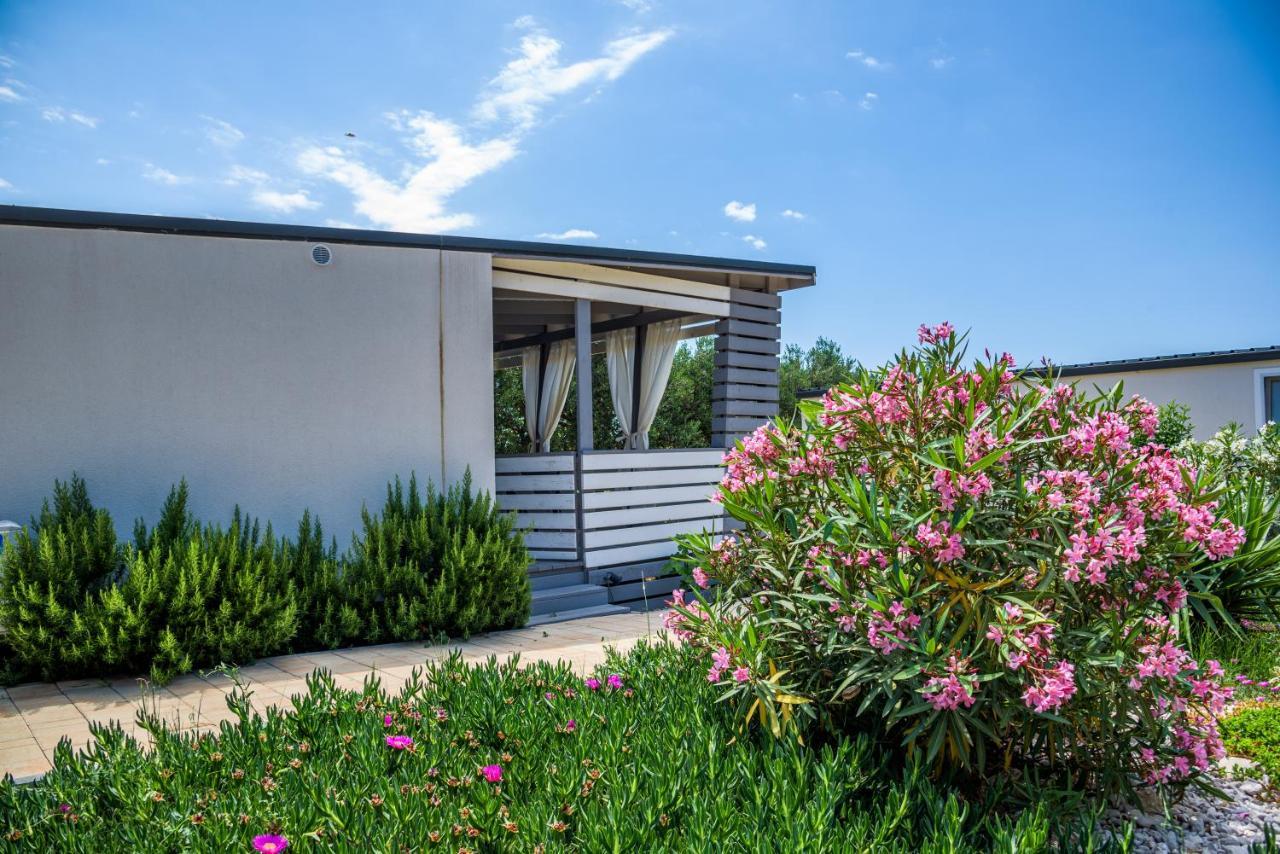 Rasin Mobile Homes Pakoštane Екстериор снимка