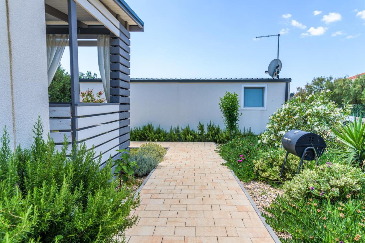 Rasin Mobile Homes Pakoštane Екстериор снимка