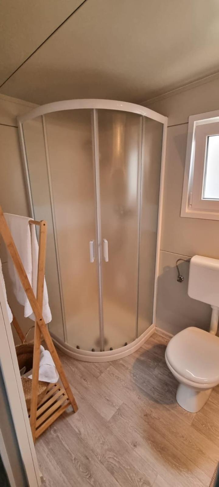 Rasin Mobile Homes Pakoštane Екстериор снимка